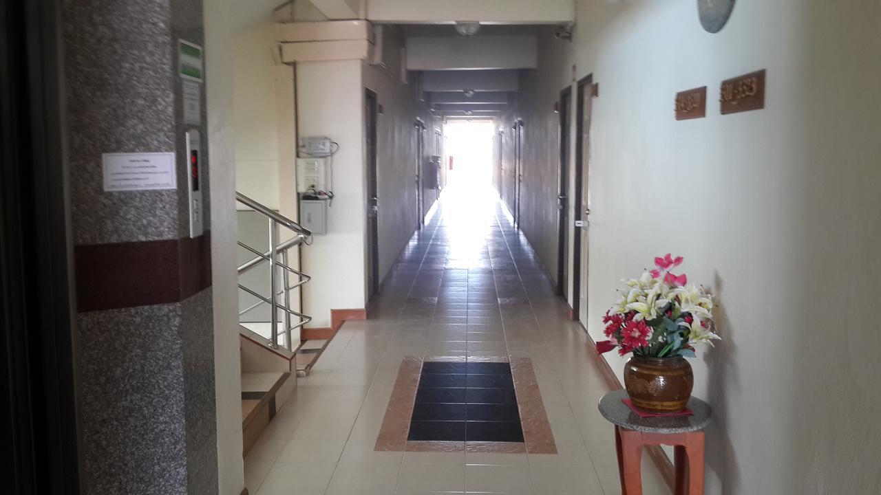 Veerasuda Condotel Ratchaburi Zewnętrze zdjęcie