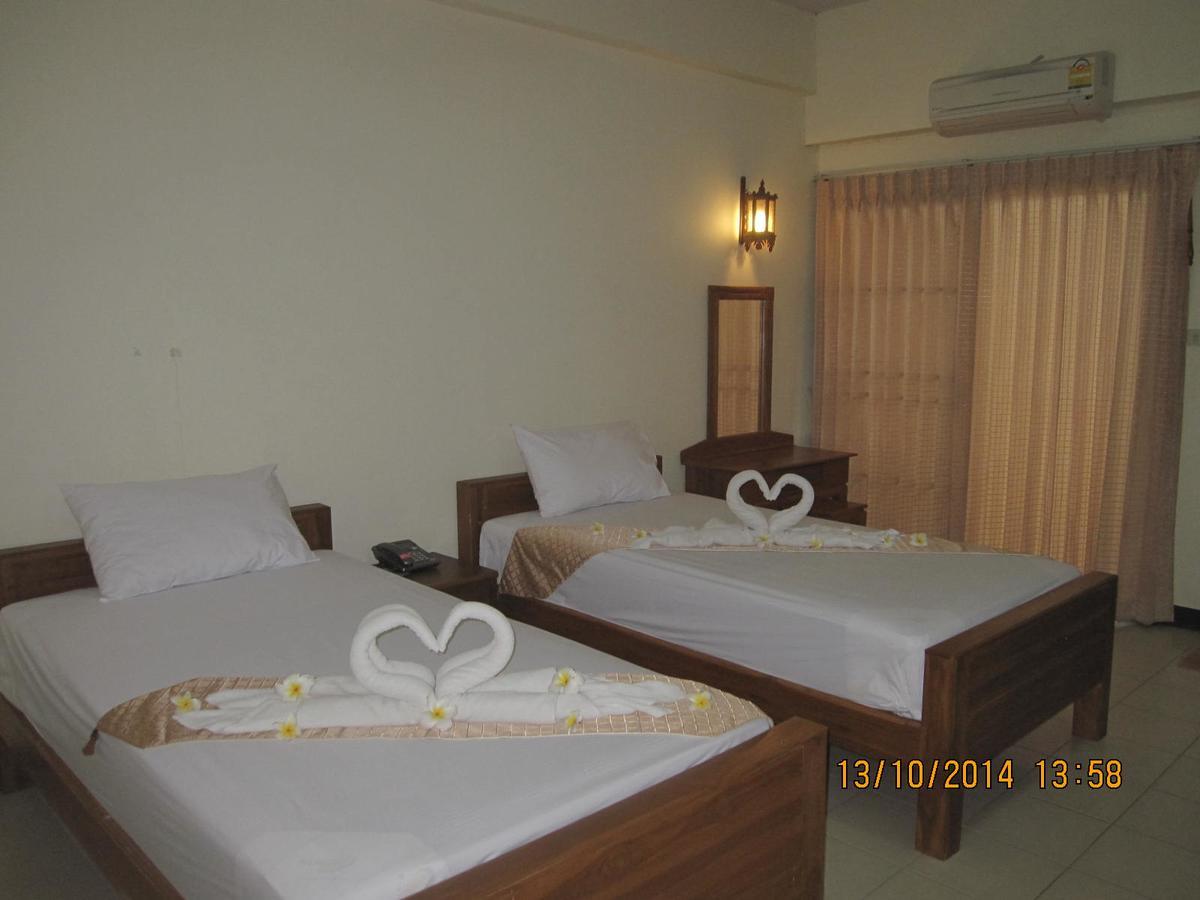 Veerasuda Condotel Ratchaburi Zewnętrze zdjęcie