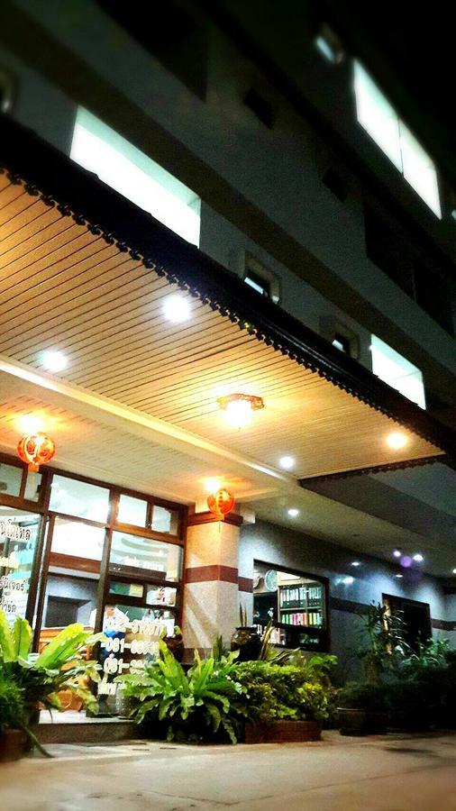 Veerasuda Condotel Ratchaburi Zewnętrze zdjęcie