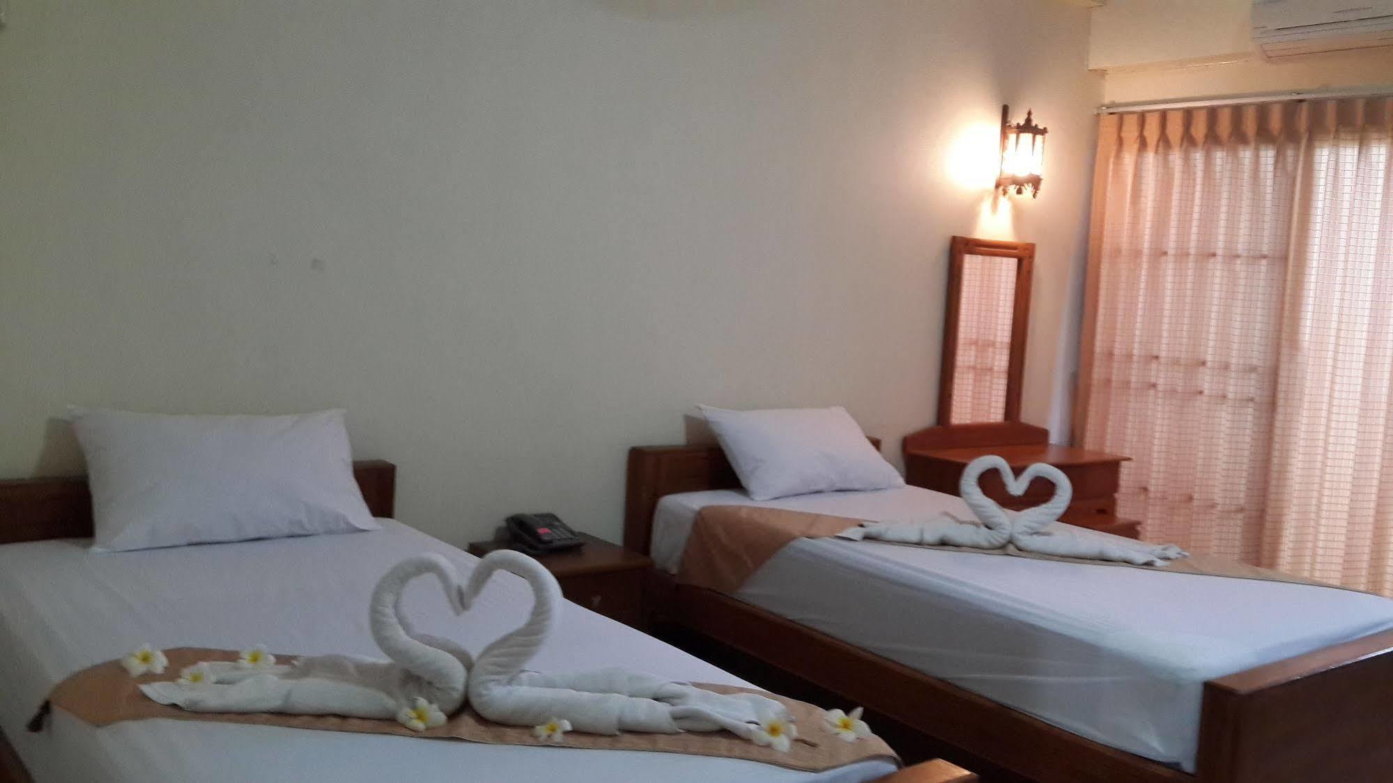 Veerasuda Condotel Ratchaburi Zewnętrze zdjęcie