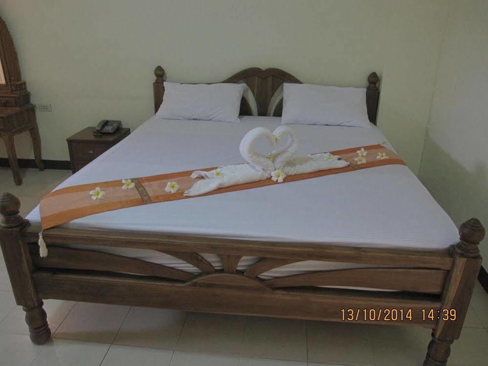 Veerasuda Condotel Ratchaburi Zewnętrze zdjęcie